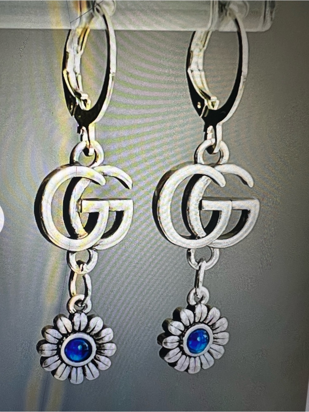 Fashion Unbranded Silver Drop Earrings with Blue Daisy Charm